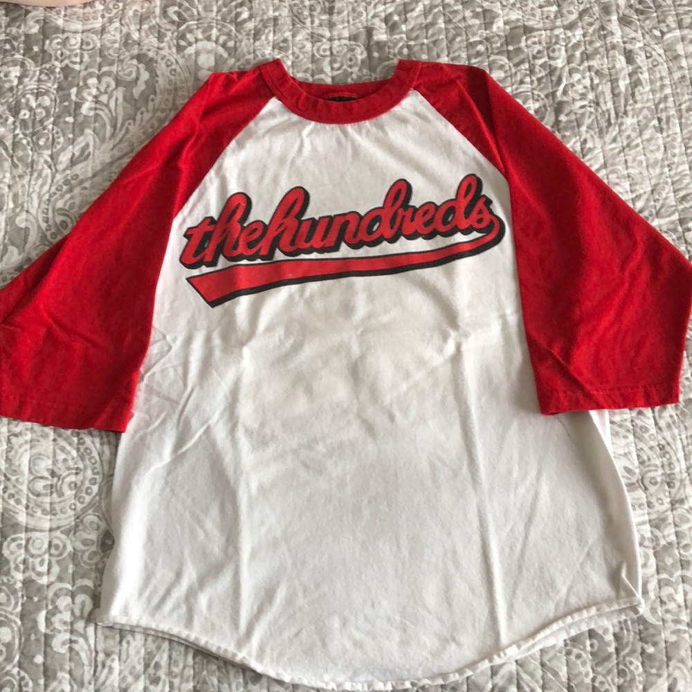 THE HUNDREDS - 3/4 Sleeve Raglan Shirt in Red/White - Size L
